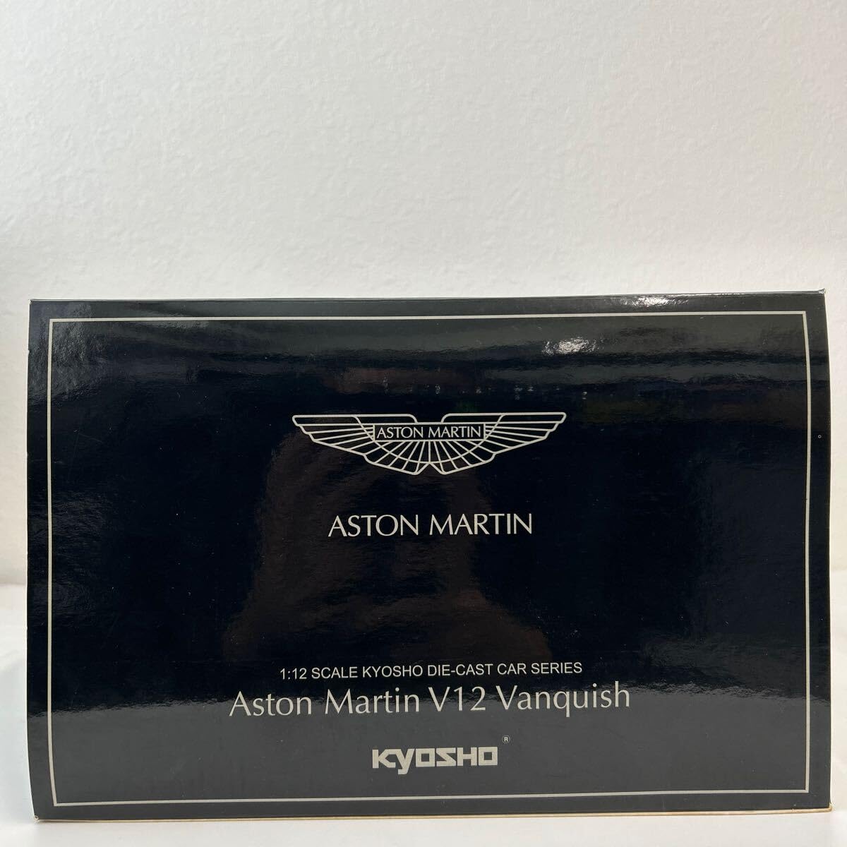 Amazon | KYOSHO 1/12 Aston Martin V12 Vanquish 京商 アストン